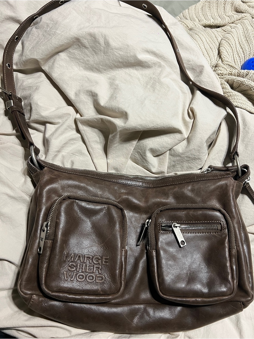 Marge Sherwood Outpocket Hobo bag in Washed Brown Pull-up leather